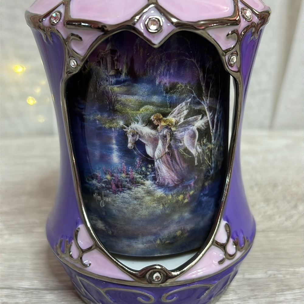 Ardleigh Elliott “Fairy’s Journey” Porcelain Music Box Collection - Picture 5 of 9